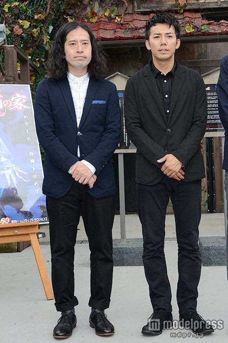 ピース／左から：又吉直樹、綾部祐二