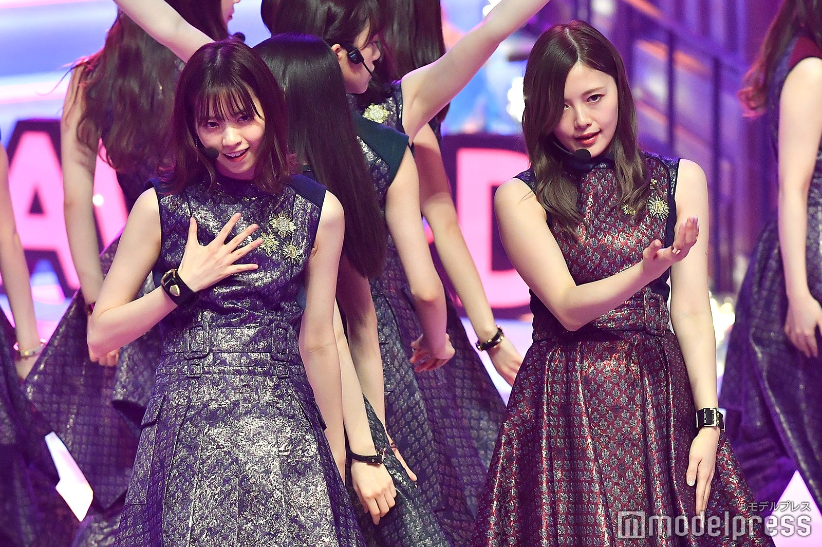 西野七瀬、白石麻衣／乃木坂46（C）モデルプレス