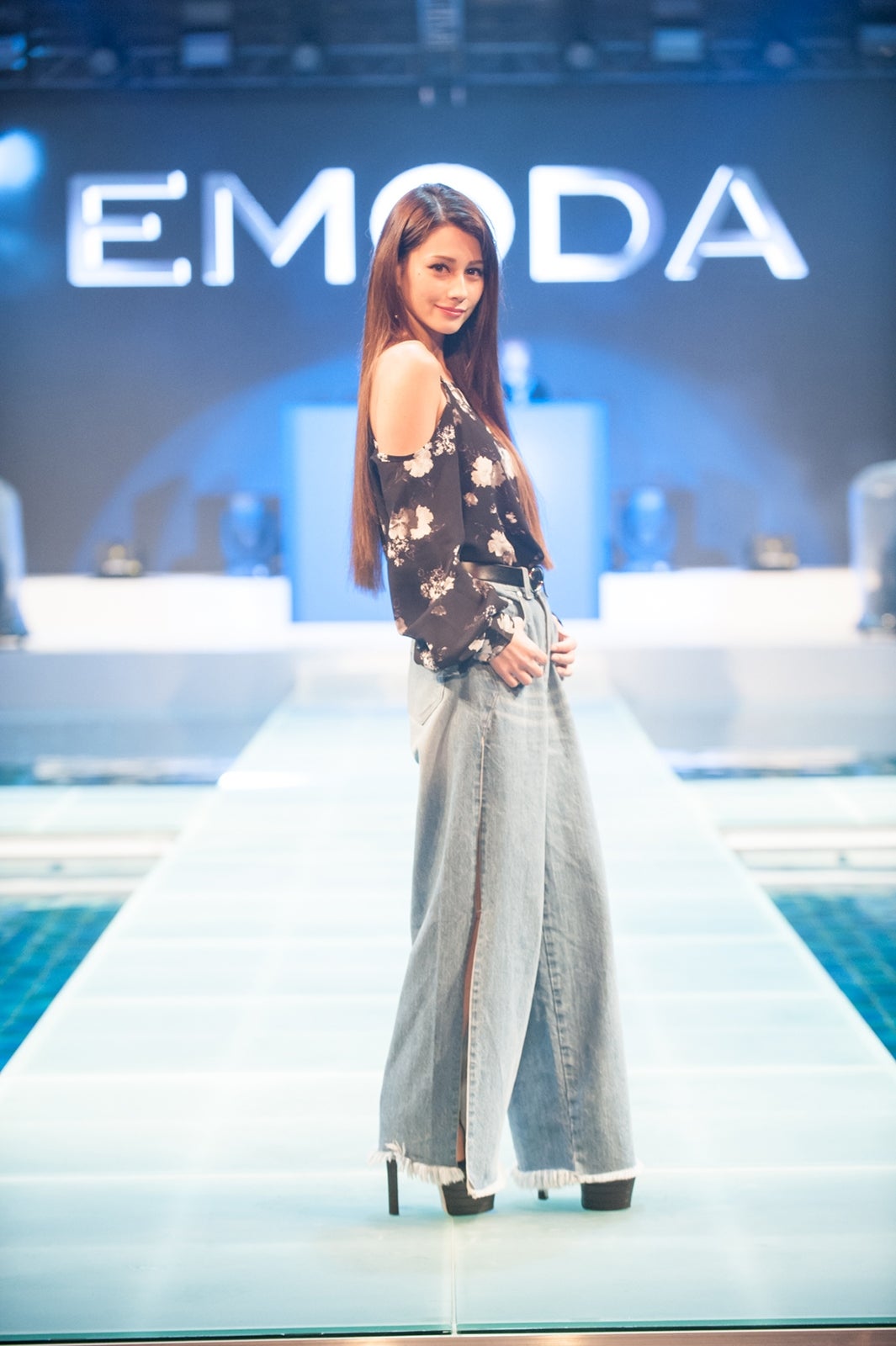 2,016年に行われた「ASIA FASHION AWARD 2016 in TAIPEI」より／ダレノガレ明美（提供写真）