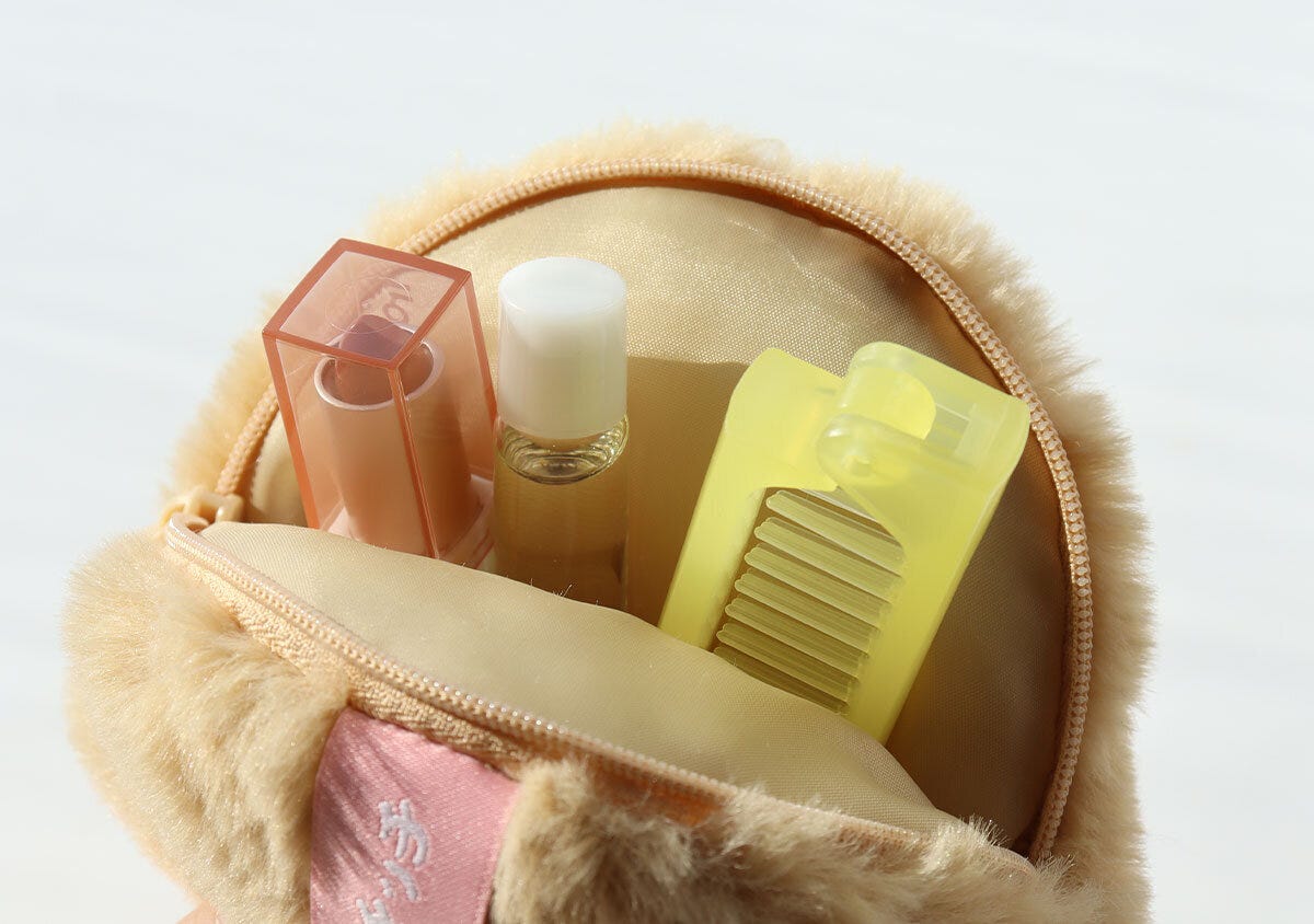 宝島社雑誌付録のsweet2026年2月号増刊モンチッチのぬいぐるみポーチチャーム＆ステッカー3点セット3