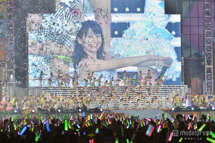 「AKB48 2013 真夏のドームツアー~まだまだ、やらなきゃいけないことがある~」東京ドーム公演1日目より