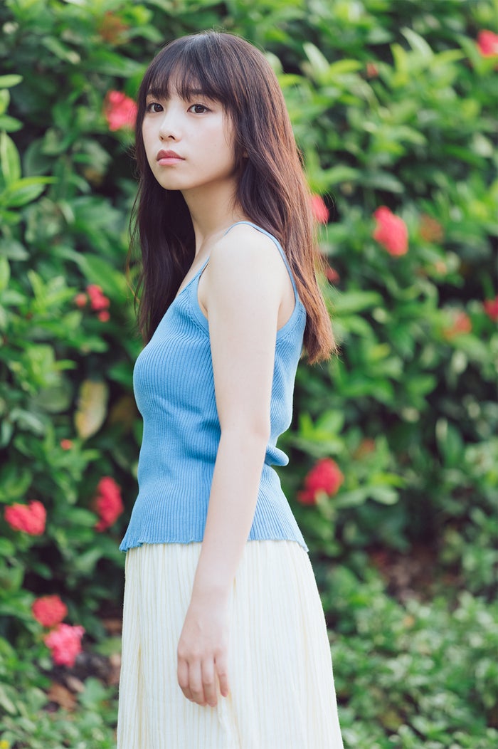 乃木坂46与田祐希 写真集 日向の温度 未収録カット公開 異例の重版決定 モデルプレス