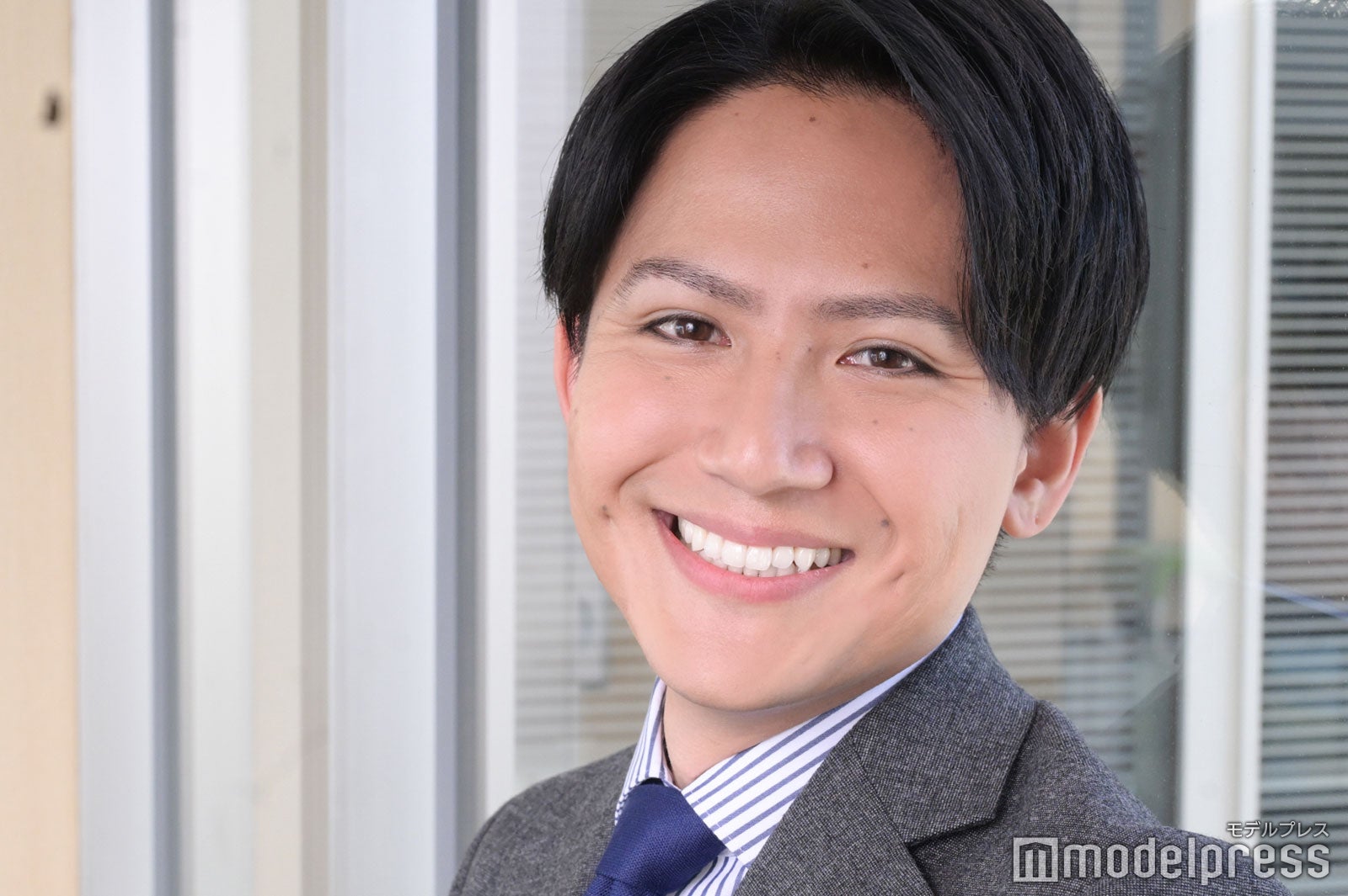 “宇宙飛行士選抜で最終の10人”フジ安宅晃樹アナ、夢への葛藤・本音語る「プラスの考えは一切ない」美容にこだわる理由とは＜モデルプレスインタビュー＞