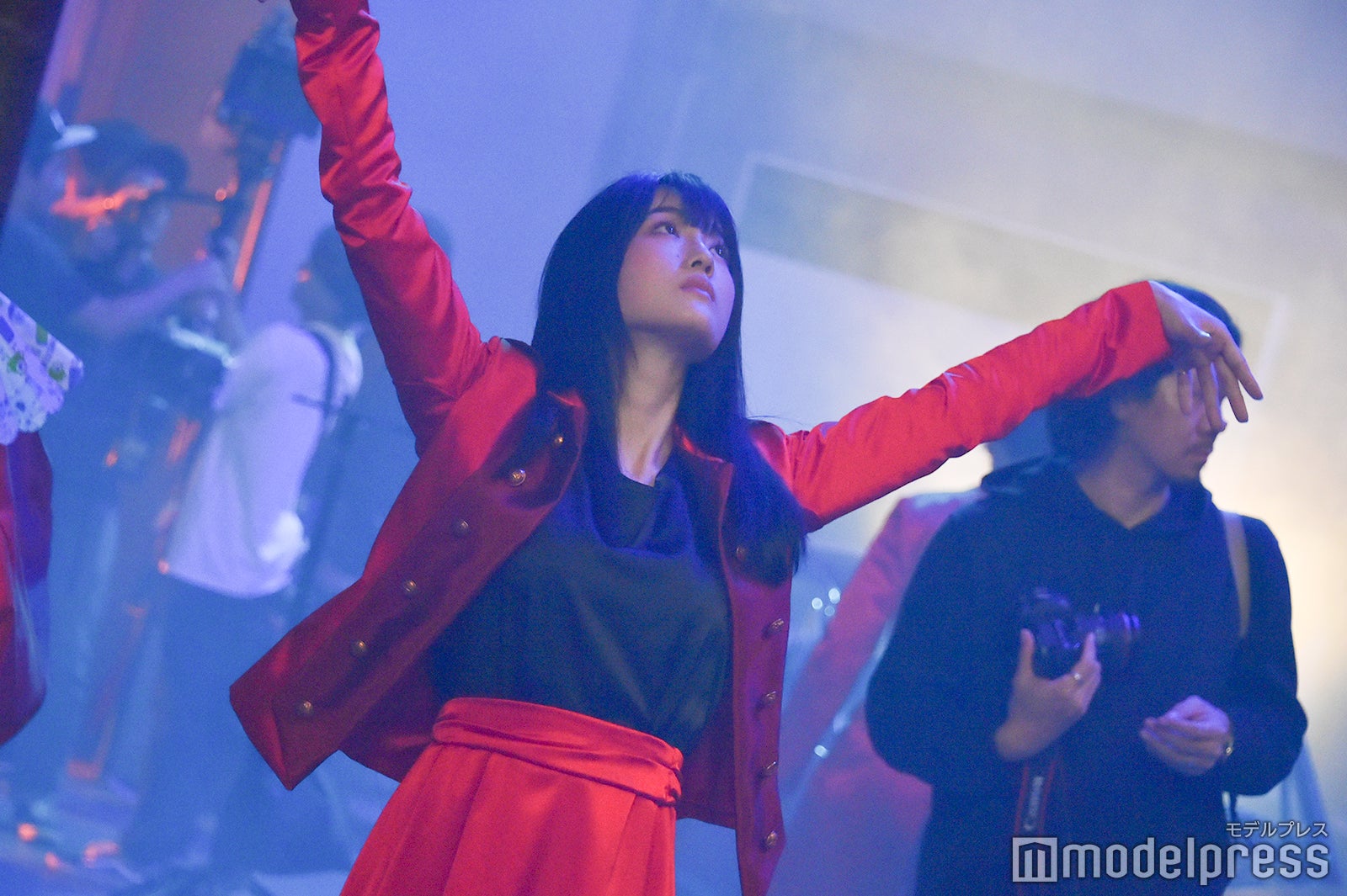 小寺真理／吉本坂46RED「君の唇を離さない」MV撮影風景（C）モデルプレス