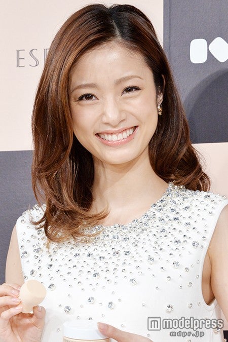 上戸彩が返り咲き 15上半期cm起用社数ランキング 発表 モデルプレス