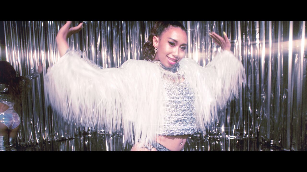 BananaLemon「LOOK AT ME, LOOK AT ME」MVより（提供画像） 