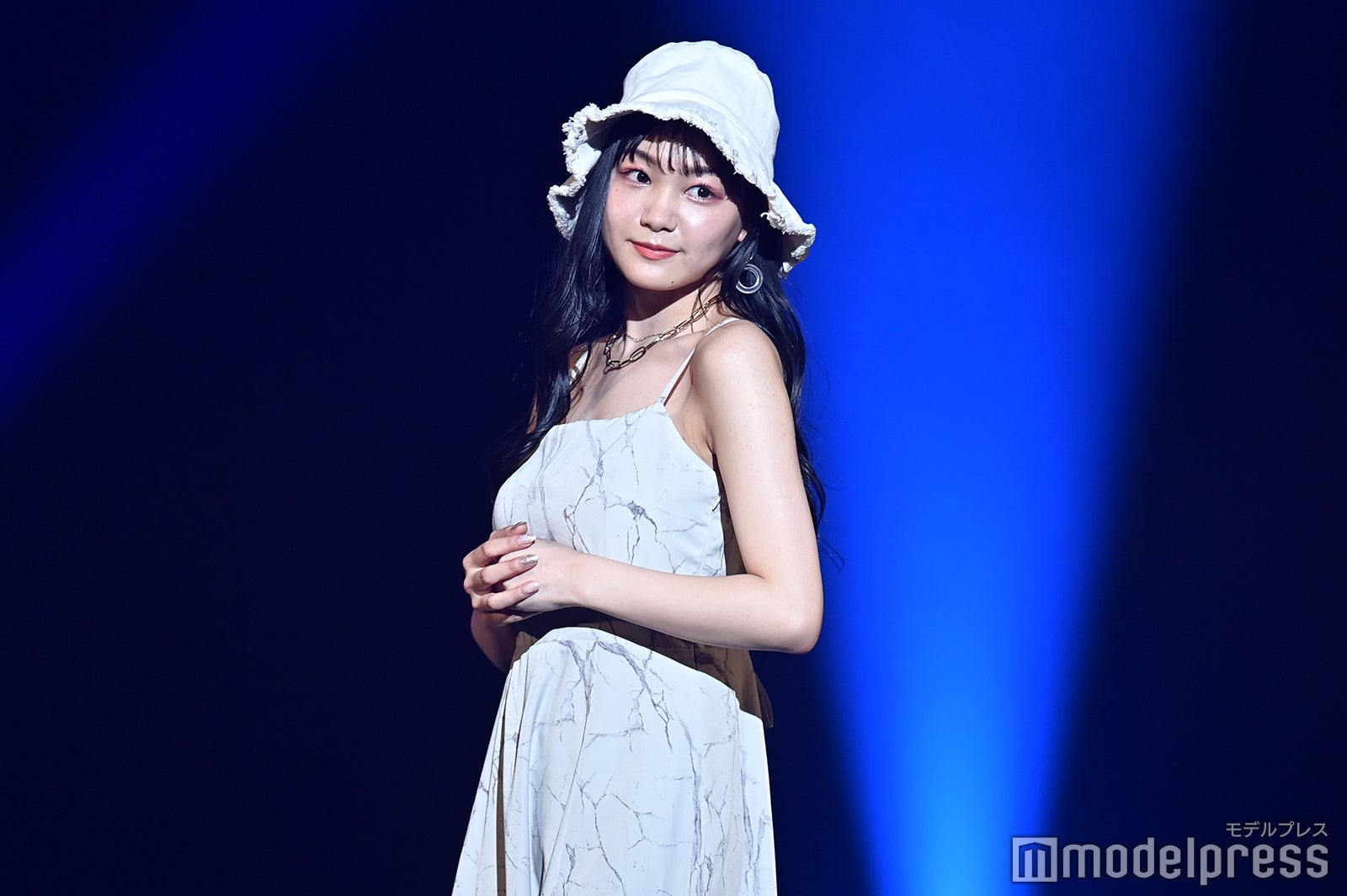 （C）モデルプレス