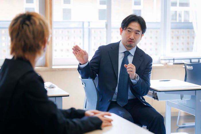 Taka、飯田和孝氏(C)加藤春日