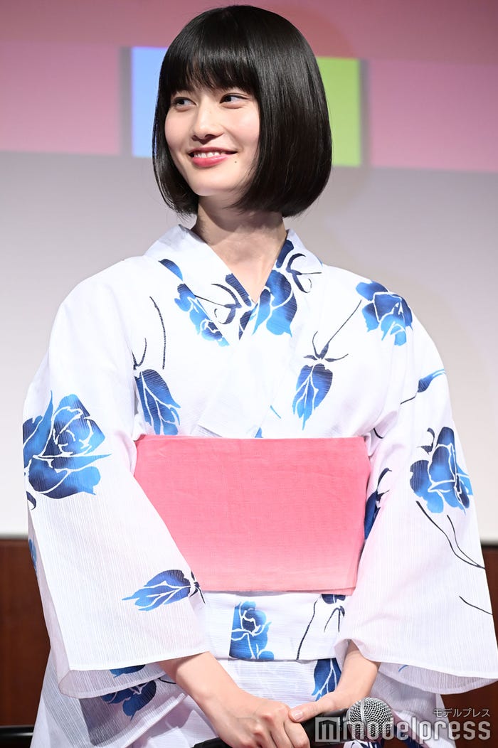 橋本愛(C)モデルプレス