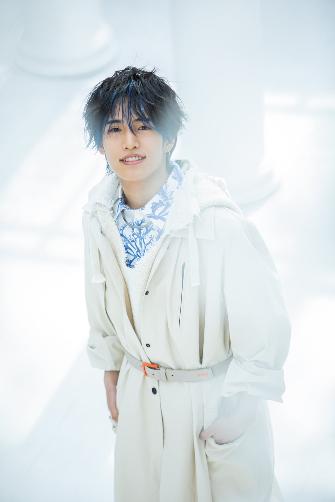 おおしましゅん「変身動画の申し子 ビジュ爆発のルーティン 今、かわりたいキミへ」（提供写真）