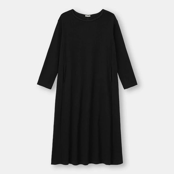 GU　ワンピース　黒　リブAラインワンピース