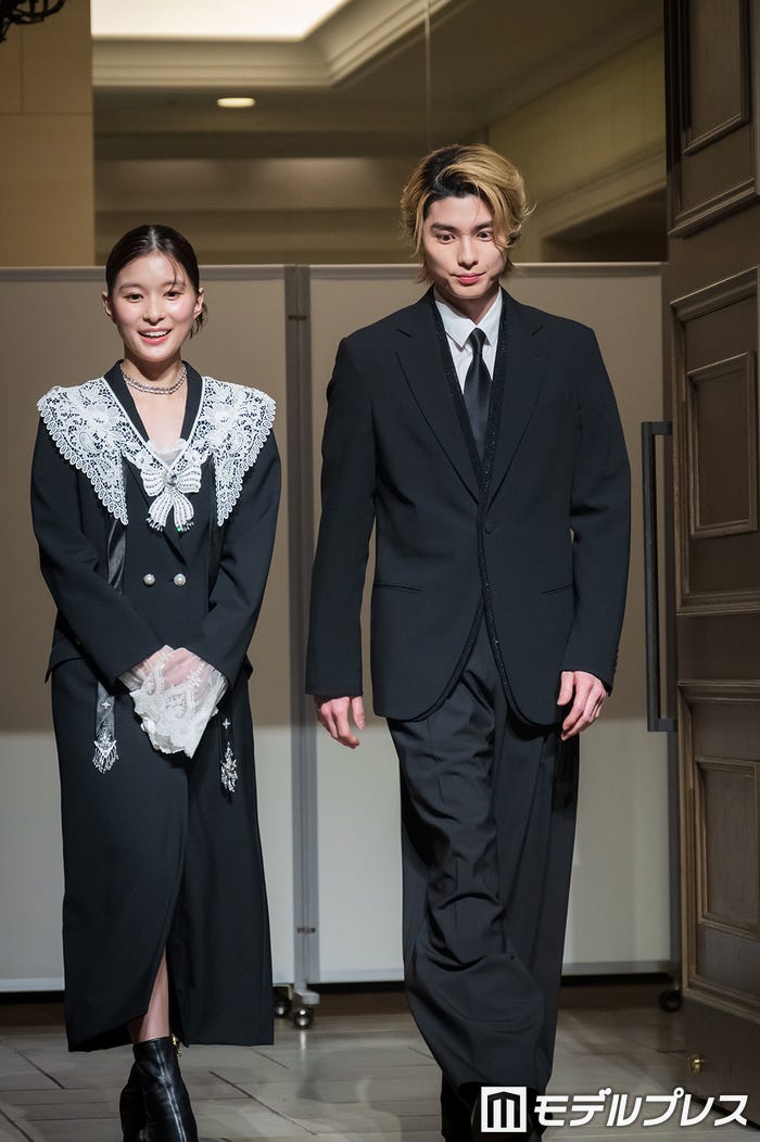 本田響矢、芳根京子(C)モデルプレス