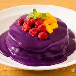 「HALLOWEEN SPECIAL PANCAKES」¥1,650(税込)/画像提供:EGGS’N THINGS JAPAN【モデルプレス】