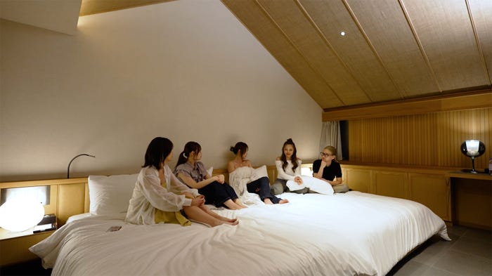 「LOVE RING」5話より(C)DMM TV