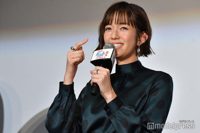 佐藤栞里(C)モデルプレス