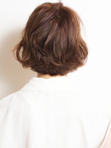 イエベ春に合う暗めの髪色特集 自分に似合う髪色を知っておしゃれに垢抜けよう モデルプレス イエベ春に合う暗めの髪色特集 自分に似合う髪色を知っておしゃれに垢抜けよう モデルプレス