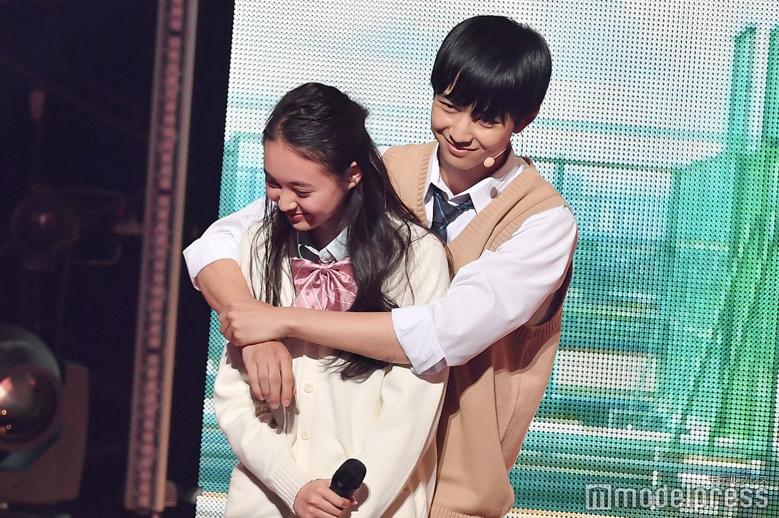 宮野陽名、鈴木仁（C）モデルプレス