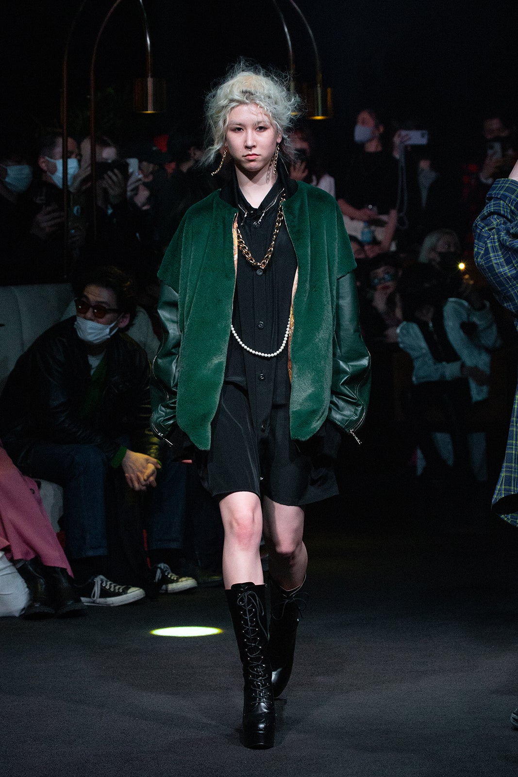 ランウェイショーの様子（提供写真）