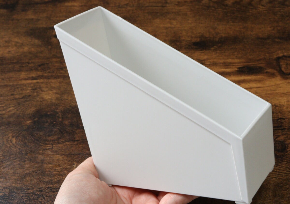 このサイズ感ずっと待ってた！パックがフィットする専用スタンド