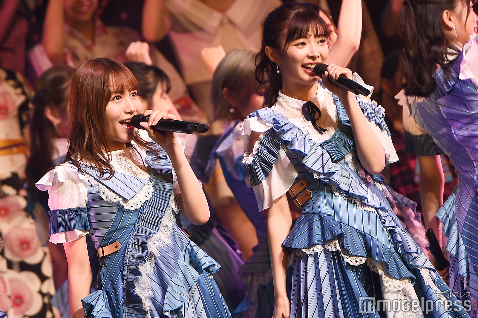 大場美奈、武藤十夢「AKB48グループリクエストアワー セットリストベスト100 2019」 （C）モデルプレス