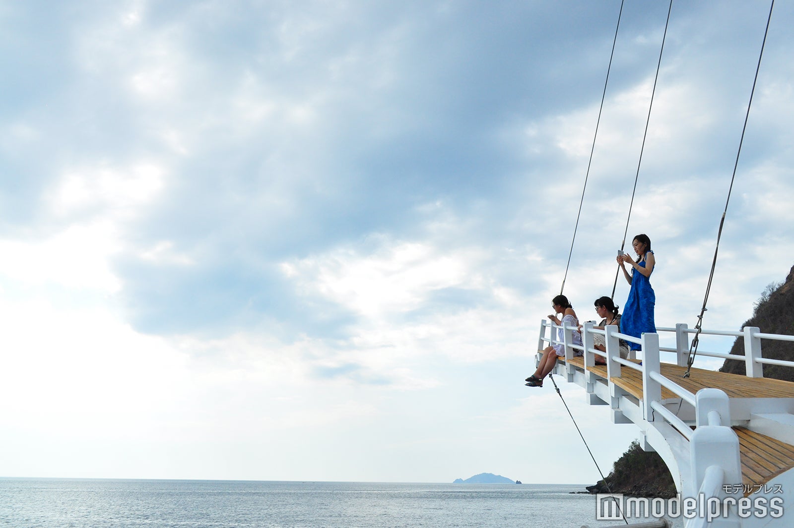 船首へ向かうのはちょっと怖いけれど、そこからはまた格別の景色が（C）モデルプレス