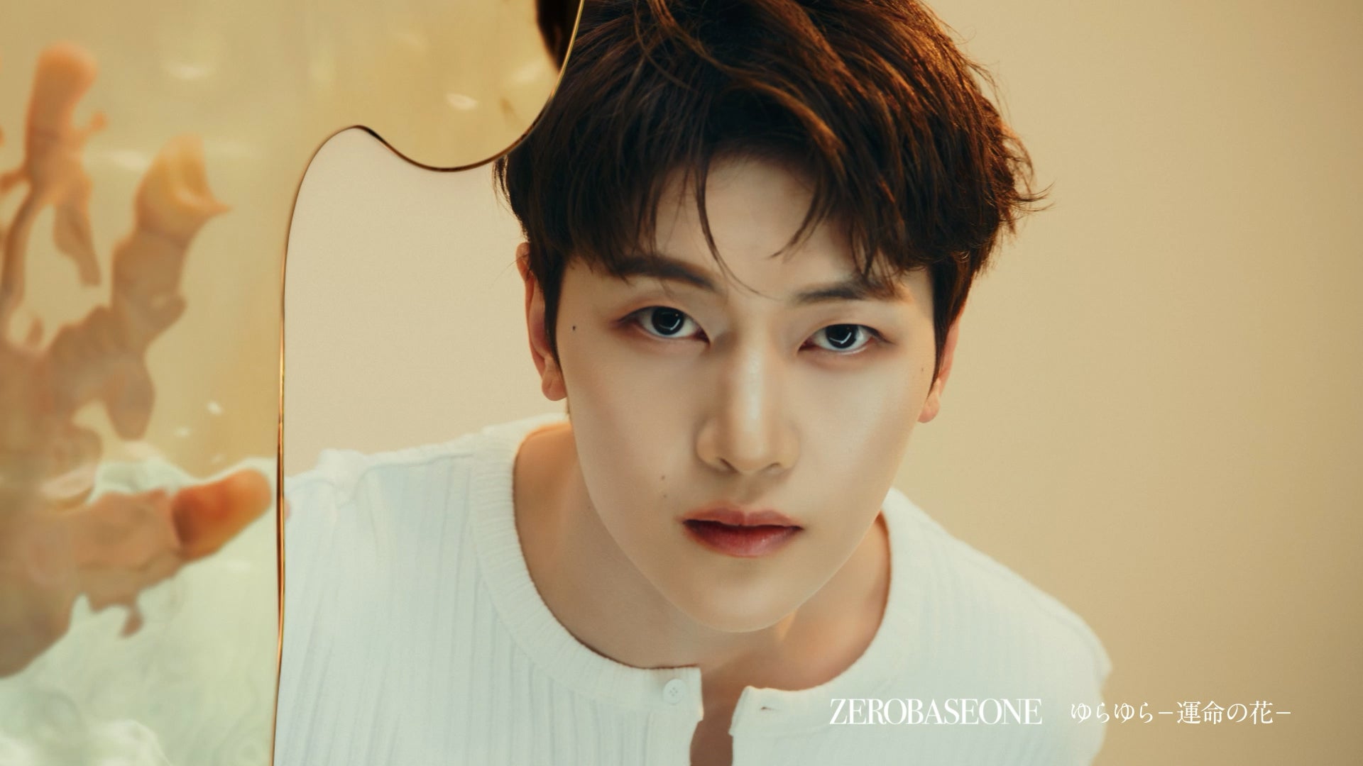 新CM「ビフェスタ セラムクレンジングオイル」篇より（提供写真）