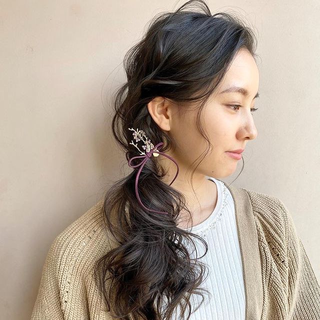 セミロングさんの簡単アレンジ集 大人女性向けのすぐ出来るヘアセットまとめ モデルプレス セミロングさんの簡単アレンジ集 大人女性向けのすぐ出来るヘアセットまとめ モデルプレス