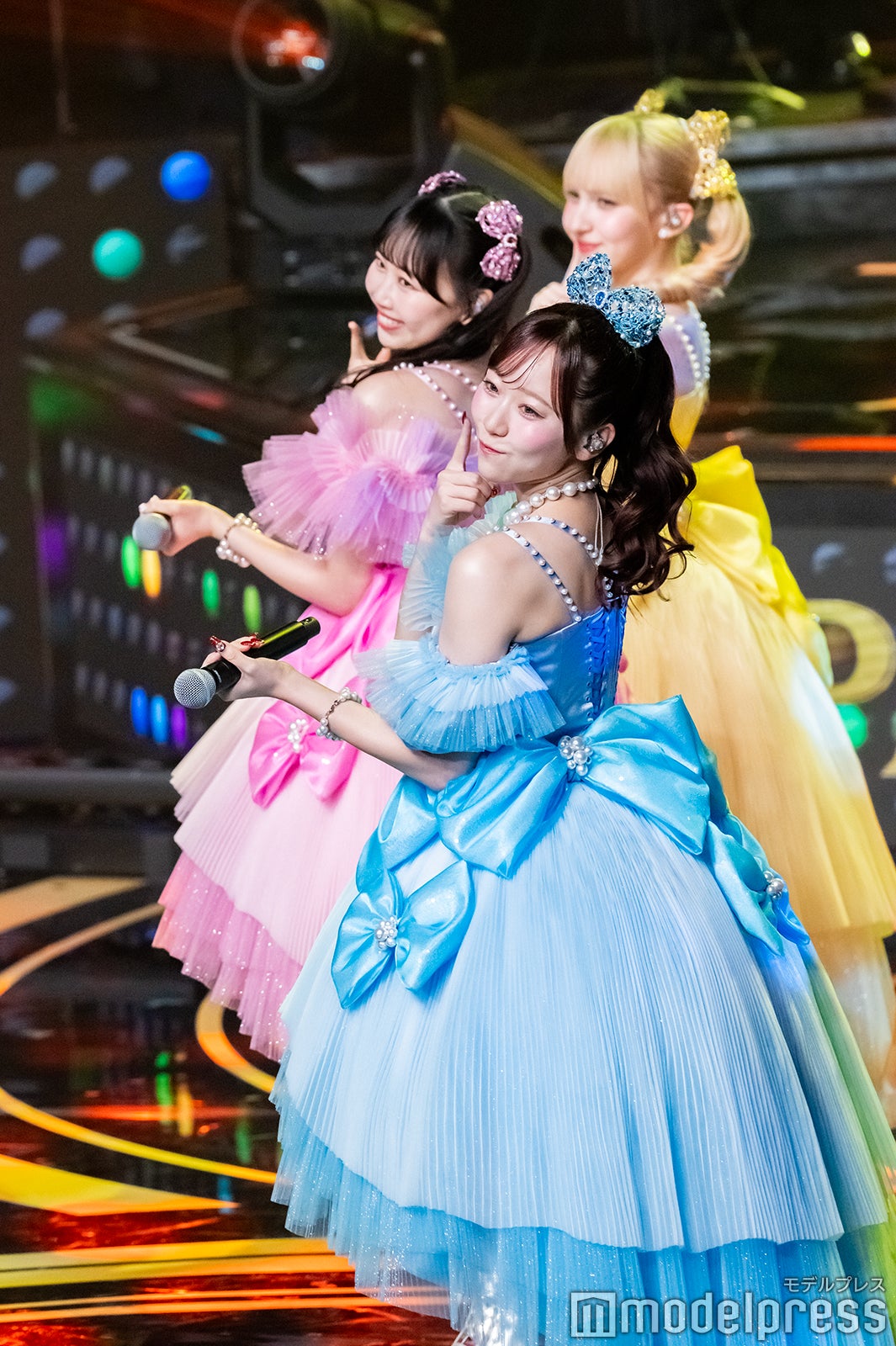 FRUITS ZIPPER（C）モデルプレス