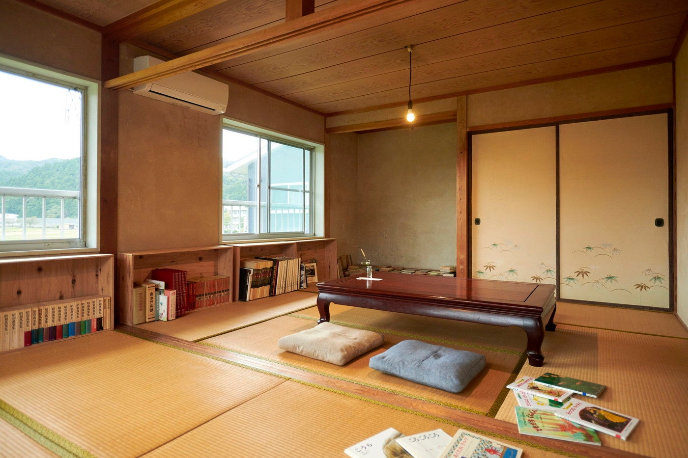 2階の座敷スペース。ゴロンと寝転がりたくなります／提供画像
