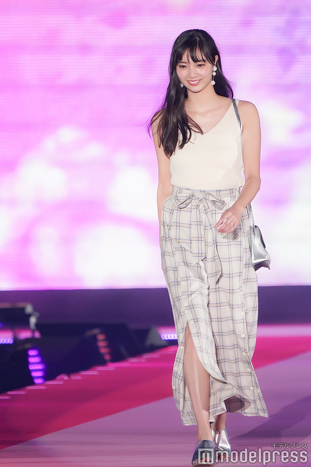 新川優愛（C）モデルプレス