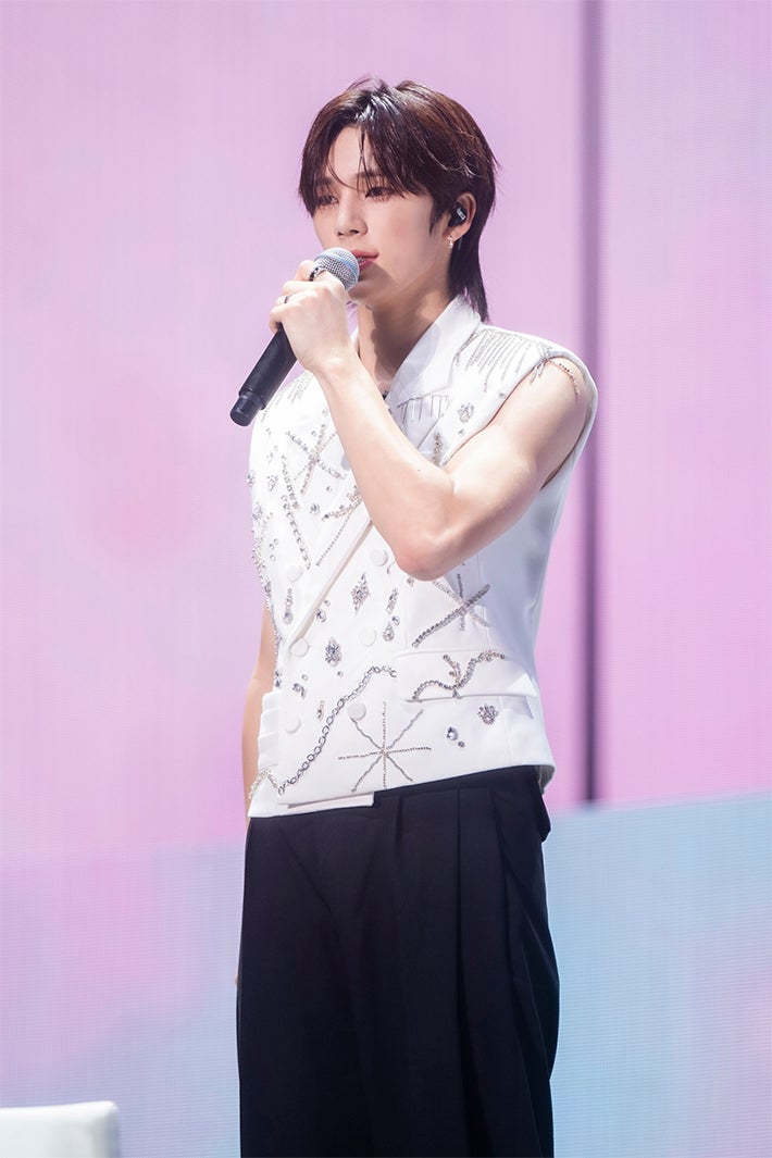 ソ ゴン／NEXZ　撮影：田中聖太郎写真事務所