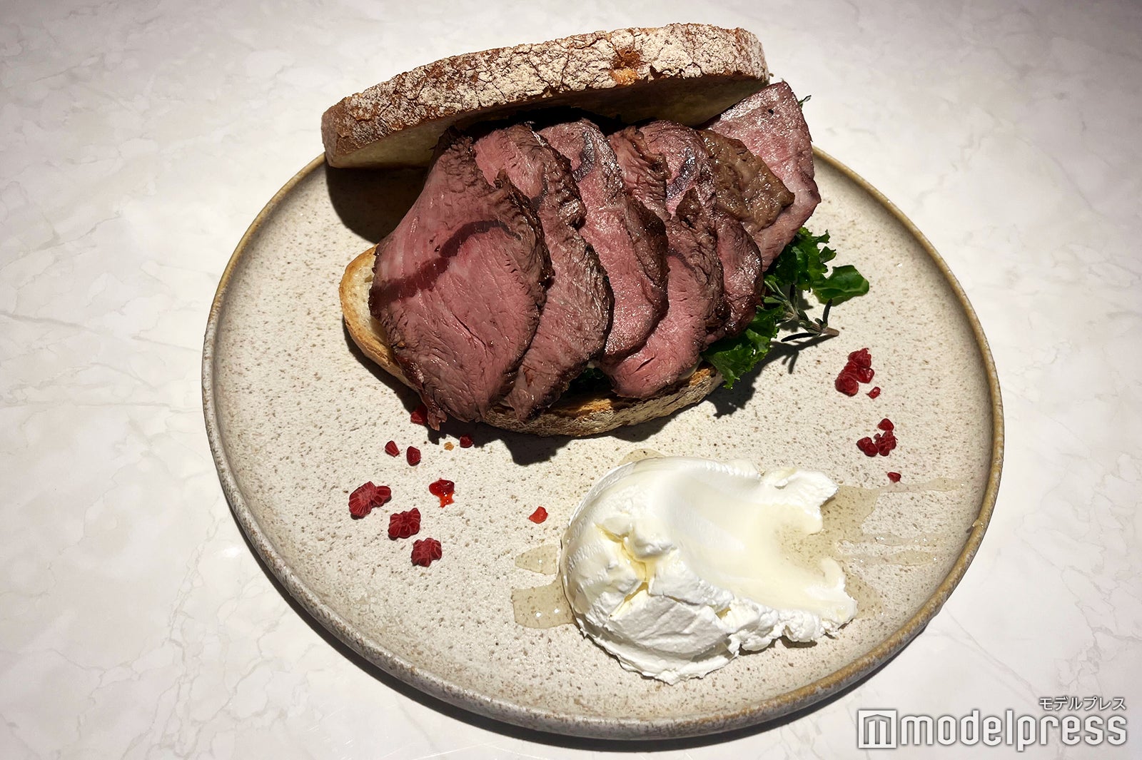 & Yogurt（C）モデルプレス