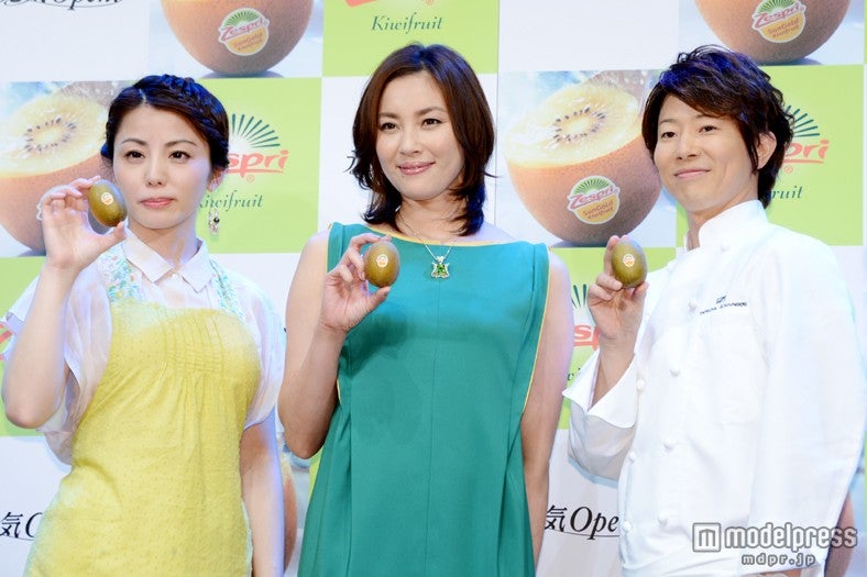 （左から）森崎友紀、瀬戸朝香、川越達也