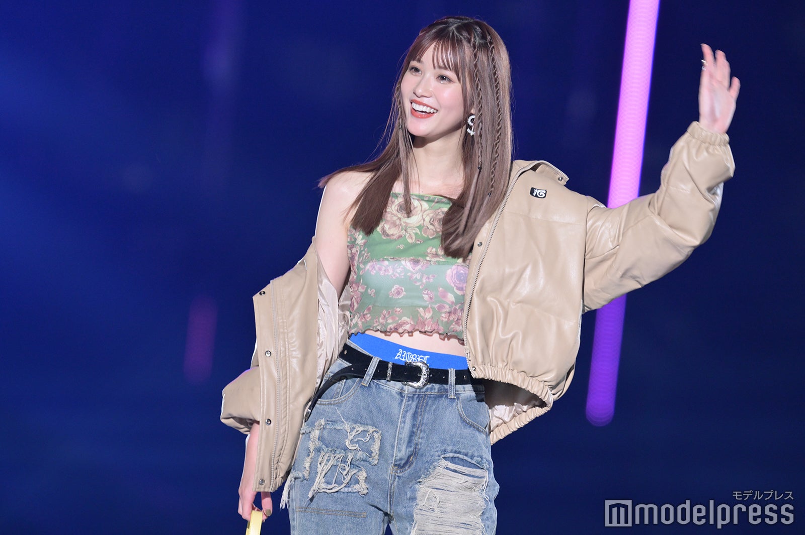 （C）モデルプレス