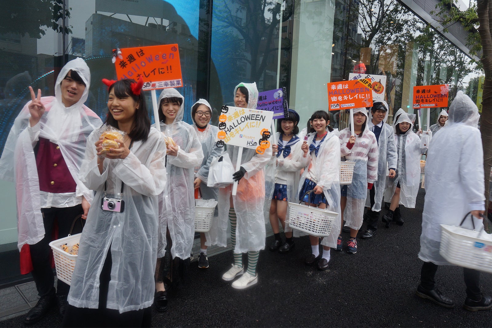 パレードの様子（画像提供：HSP）