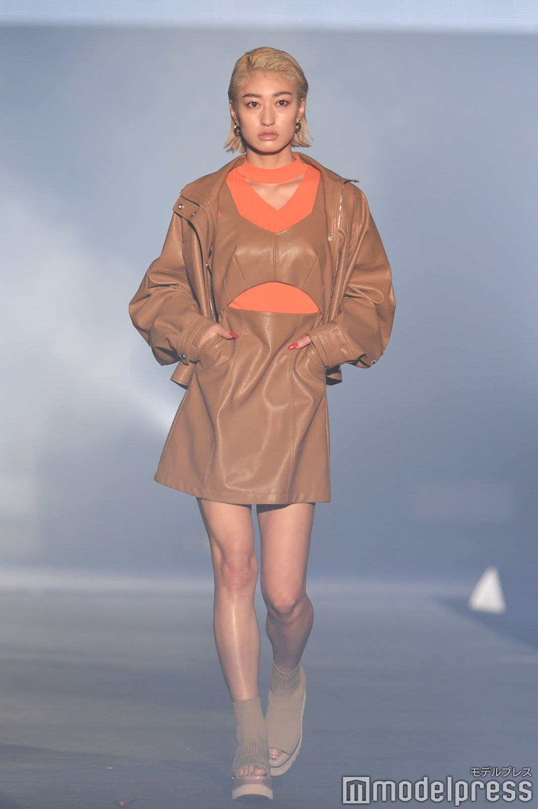 （C）モデルプレス