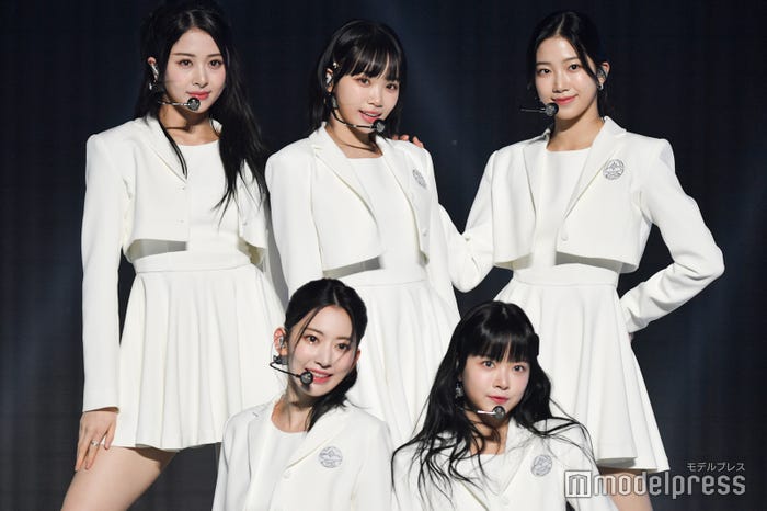 LE SSERAFIM(C)モデルプレス