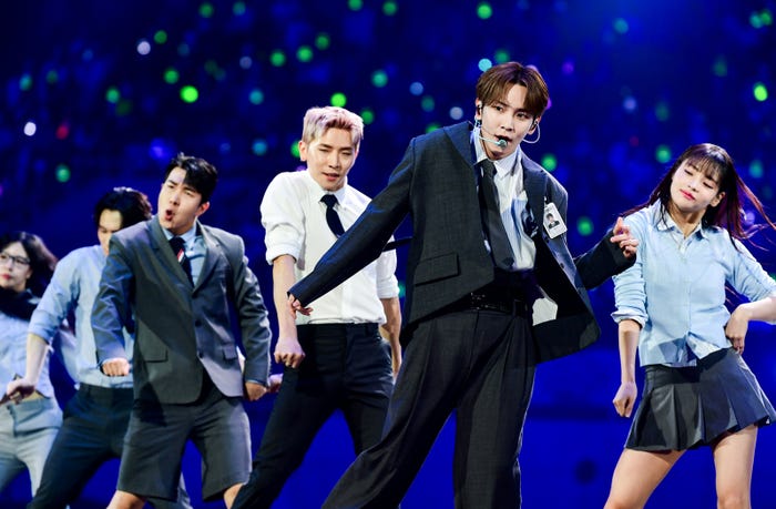SHINeeキー「SBS INKIGAYO LIVE in TOKYO」(C)SBS