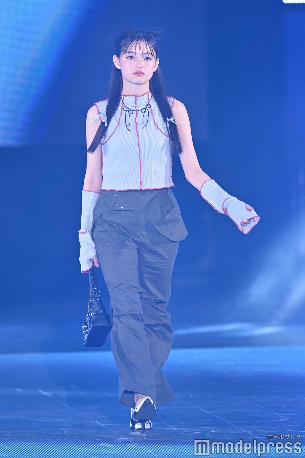 （C）モデルプレス