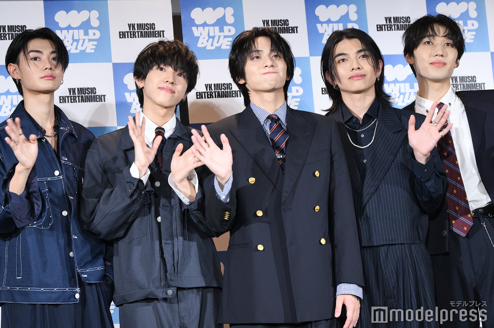 WILD BLUE（左から）鈴陽向、池田優斗、山下幸輝、宮武颯、鈴川直弥（C）モデルプレス