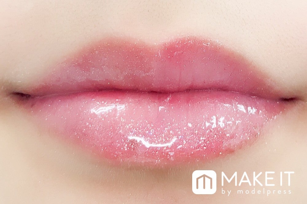 CHICCA／メスメリック グロスオン／16 ピンクエレファント 使用 (C)メイクイット