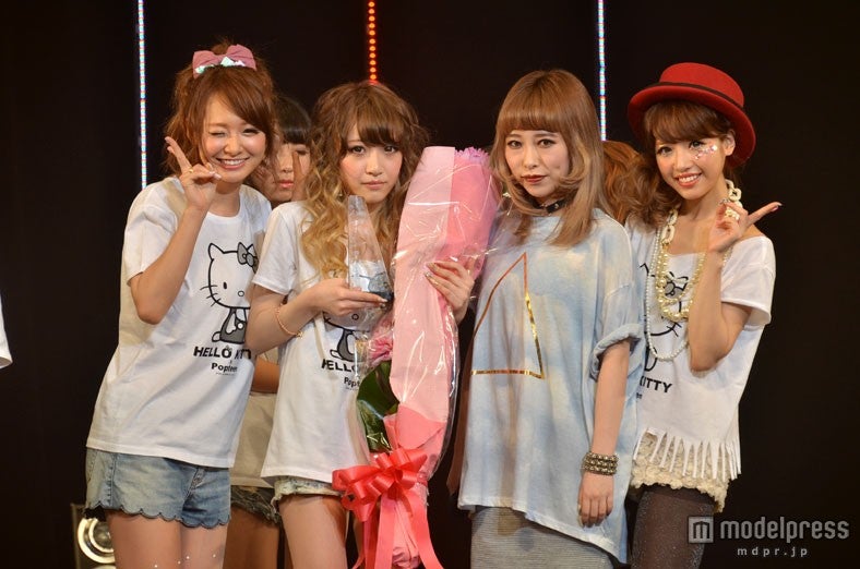 （左から）西川瑞希、「Popteen MODEL オーディション」グランプリ今井彩矢佳さん、加藤ミリヤ、舟山久美子