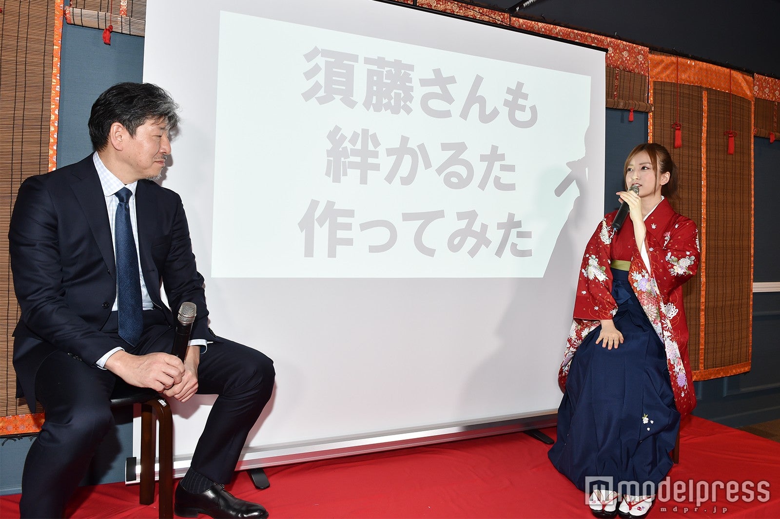 須藤凜々花（右）（C）モデルプレス