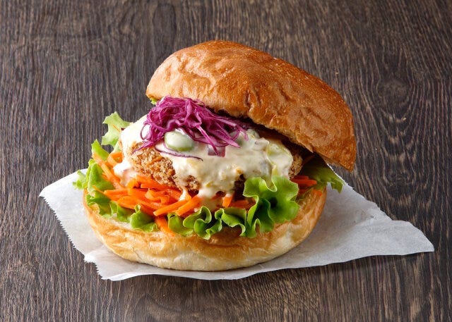 イベント　催し物　催事　秋　2023　2024　芋　いも　イモ　さつまいも　サツマイモ　焼き芋　焼芋　やきいも　焼きいも　やきいもコロ　焼き芋コロッケバーガー　ハンバーガー