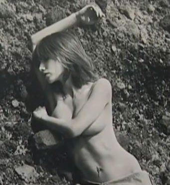 後藤真希／10年「GLAMOROUS」7月号(撮影・YASUNARI KIKUMA)　より／画像提供：講談社