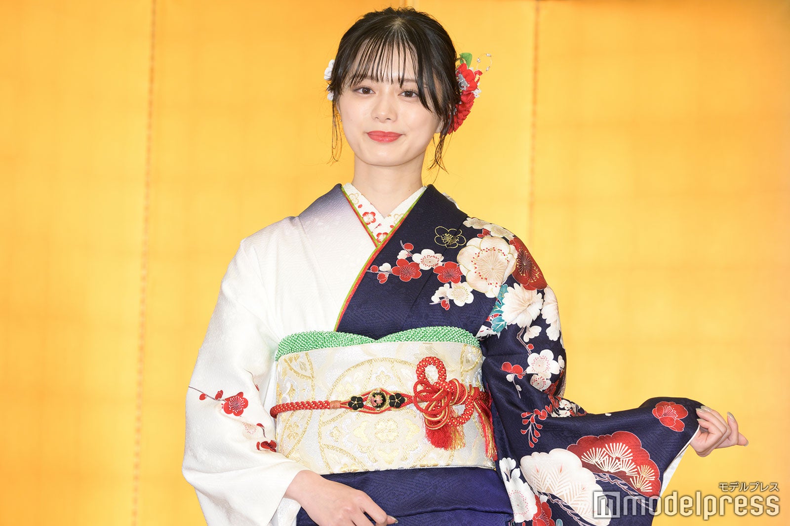 紺野彩夏（C）モデルプレス