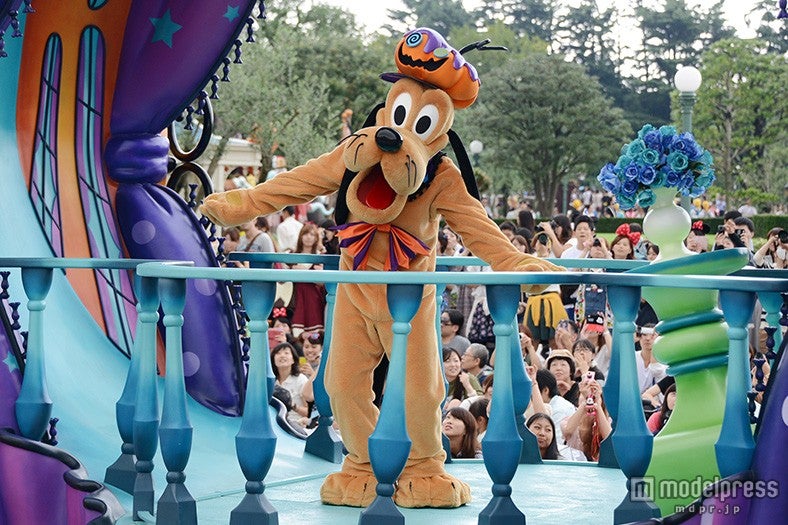 パレード「ハッピーハロウィーンハーベスト」／プルート