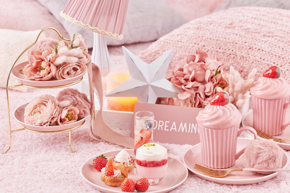 1日1テーブル限定「スペシャルテーブルプラン」／画像提供：京王プラザホテル