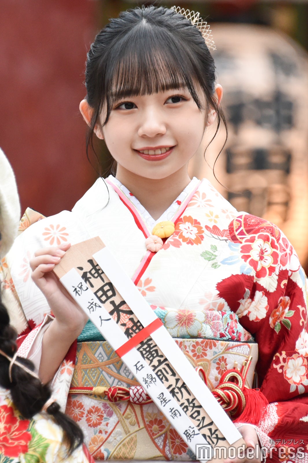 石綿星南 （C）モデルプレス