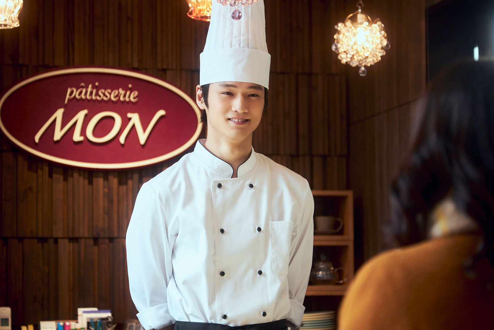 中川大輔「パティスリーMON」第1話（C）「パティスリーMON」製作委員会